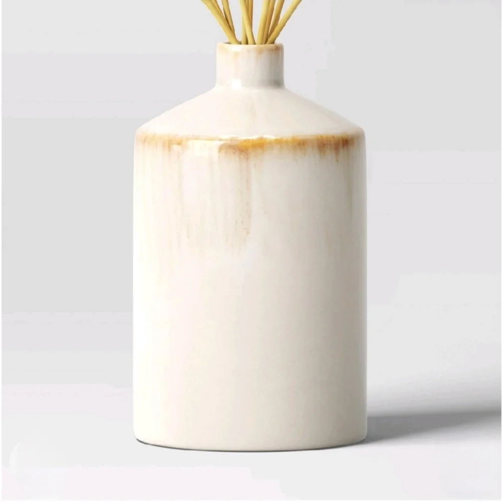 Threshold Wheat Arrangement in Ceramic Pot